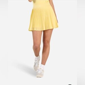 ⛳️ Adorable Yellow Pleated Golf/Tennis Skirt